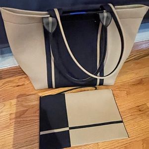 EUC Bundle of Rothys Essential Tote and Essential Pouch